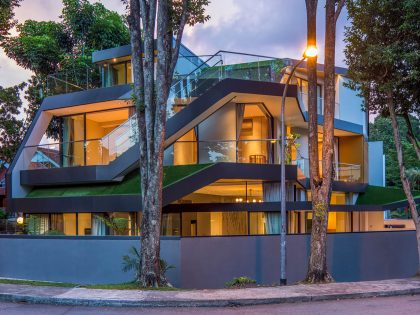 A Comfortable Contemporary House Surrounded by Mature Rain Trees and Quiet Walkways in Singapore by A D LAB (14)