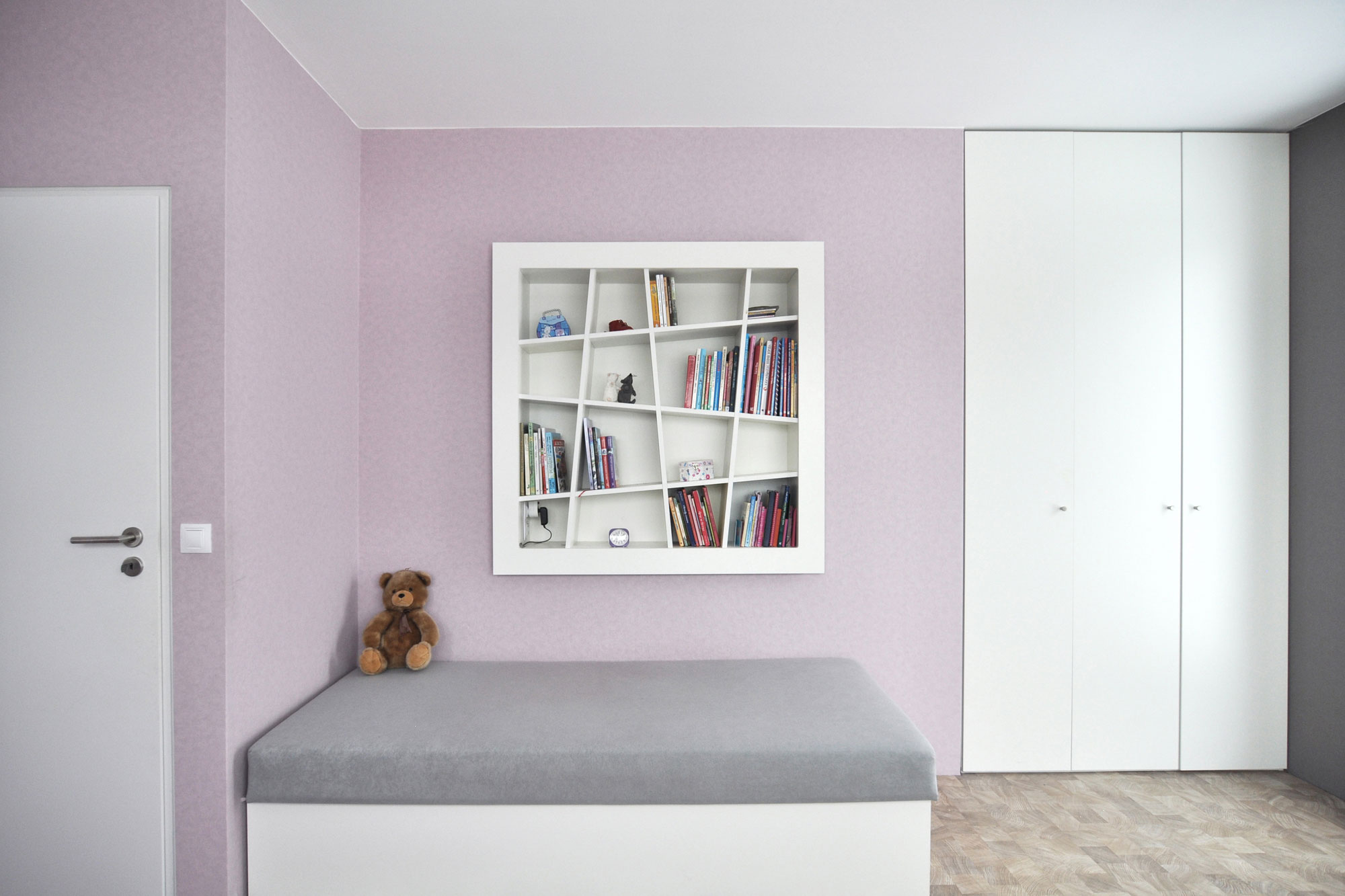 A Compact and Contemporary Family House in Hluboká nad Vltavou, Czech Republic by ATELIER 111 (17)