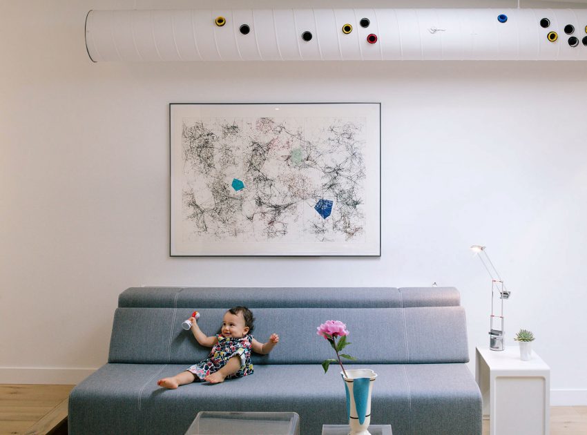 A Contemporary Apartment Featuring a Natural and Warm Design in Tribeca by Studio Esnal (5)