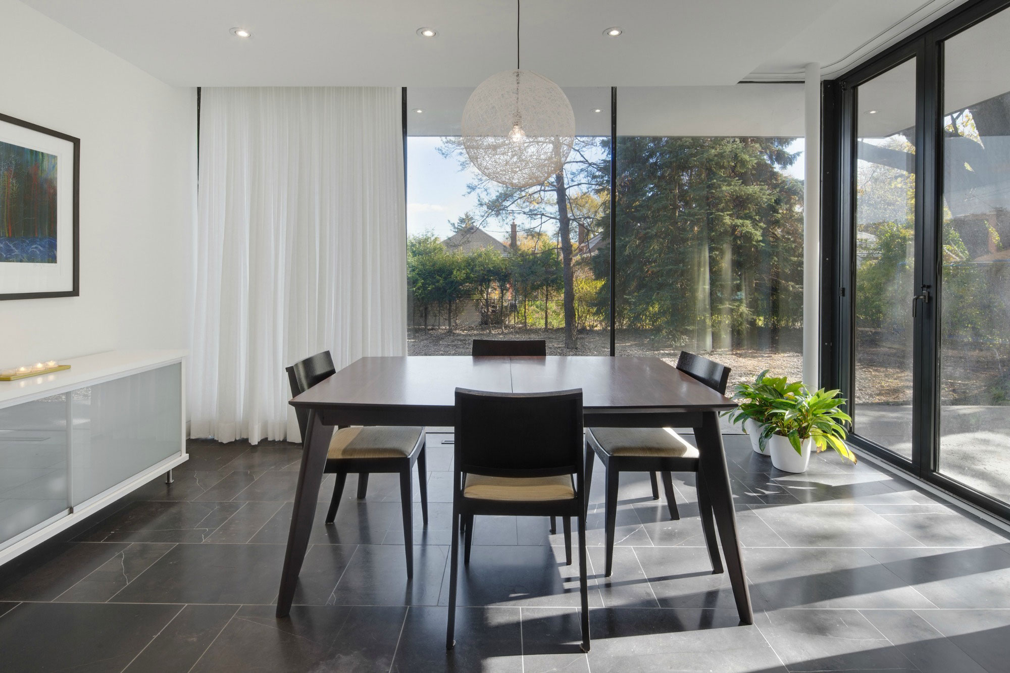 A Contemporary Art Deco Home in Hamilton, Canada by DPAI Architecture & Toms + McNally Design (5)