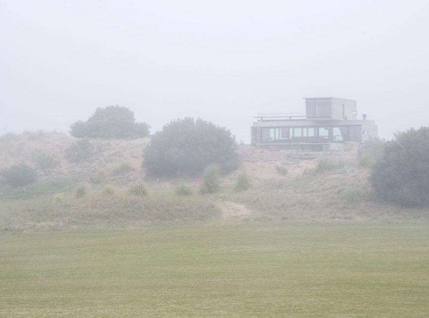 A Contemporary Concrete Home Made of Three Stacked Volumes in La Costa Partido by Luciano Kruk Arquitectos (5)