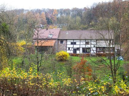 A Contemporary Extension for an Elegant Eighteenth-Century Home in Profondeville, Belgium by Puzzle’s Architecture (6)