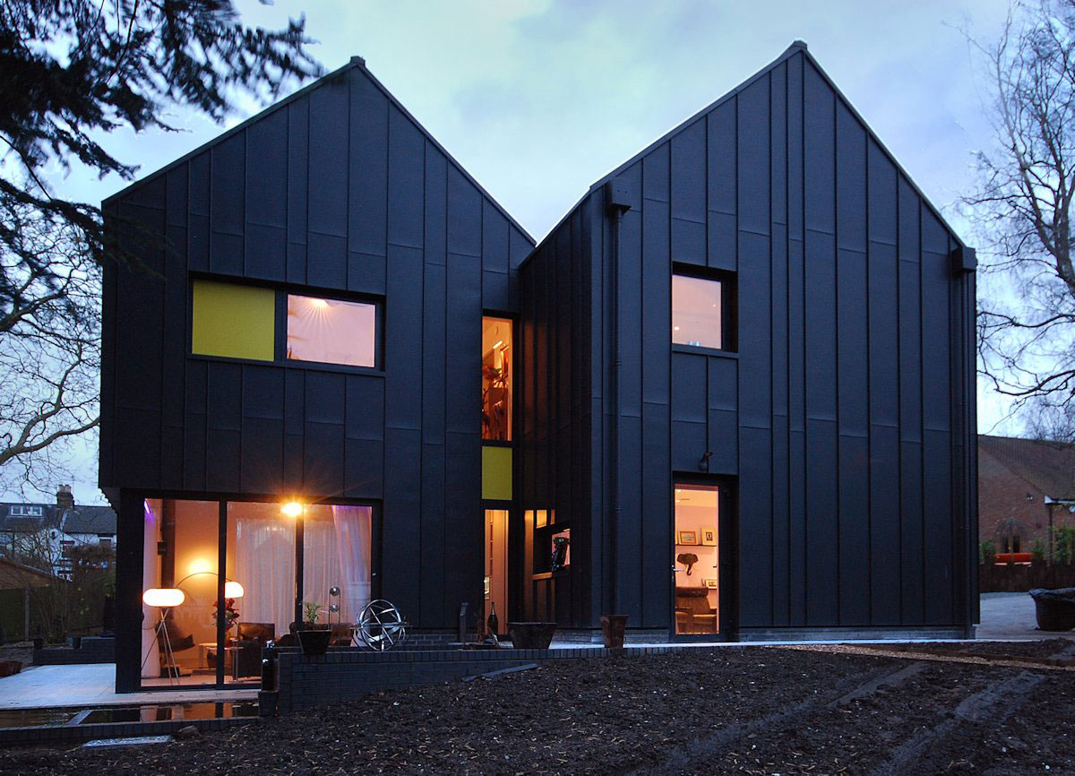 A Contemporary Family Home with Strong and Vibrant Interiors in Hertfordshire by Stephen Davy Peter Smith Architects (12)