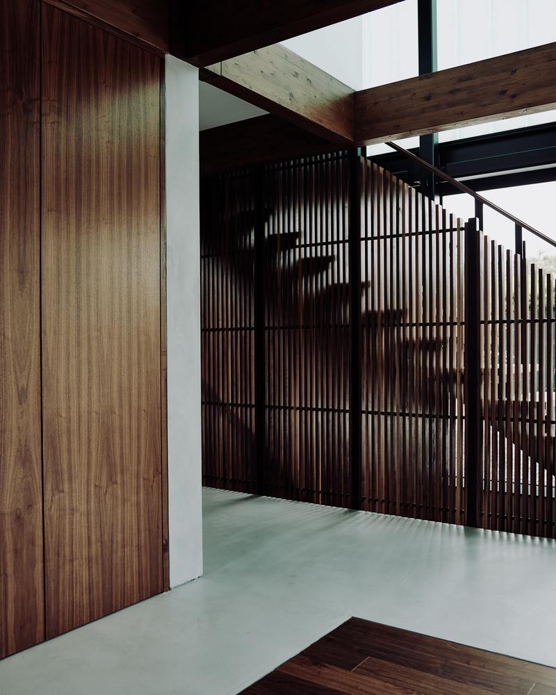 A Contemporary Family Home with a Pair of Mono-Pitched Volumes in South Wales by Hyde + Hyde Architects (10)