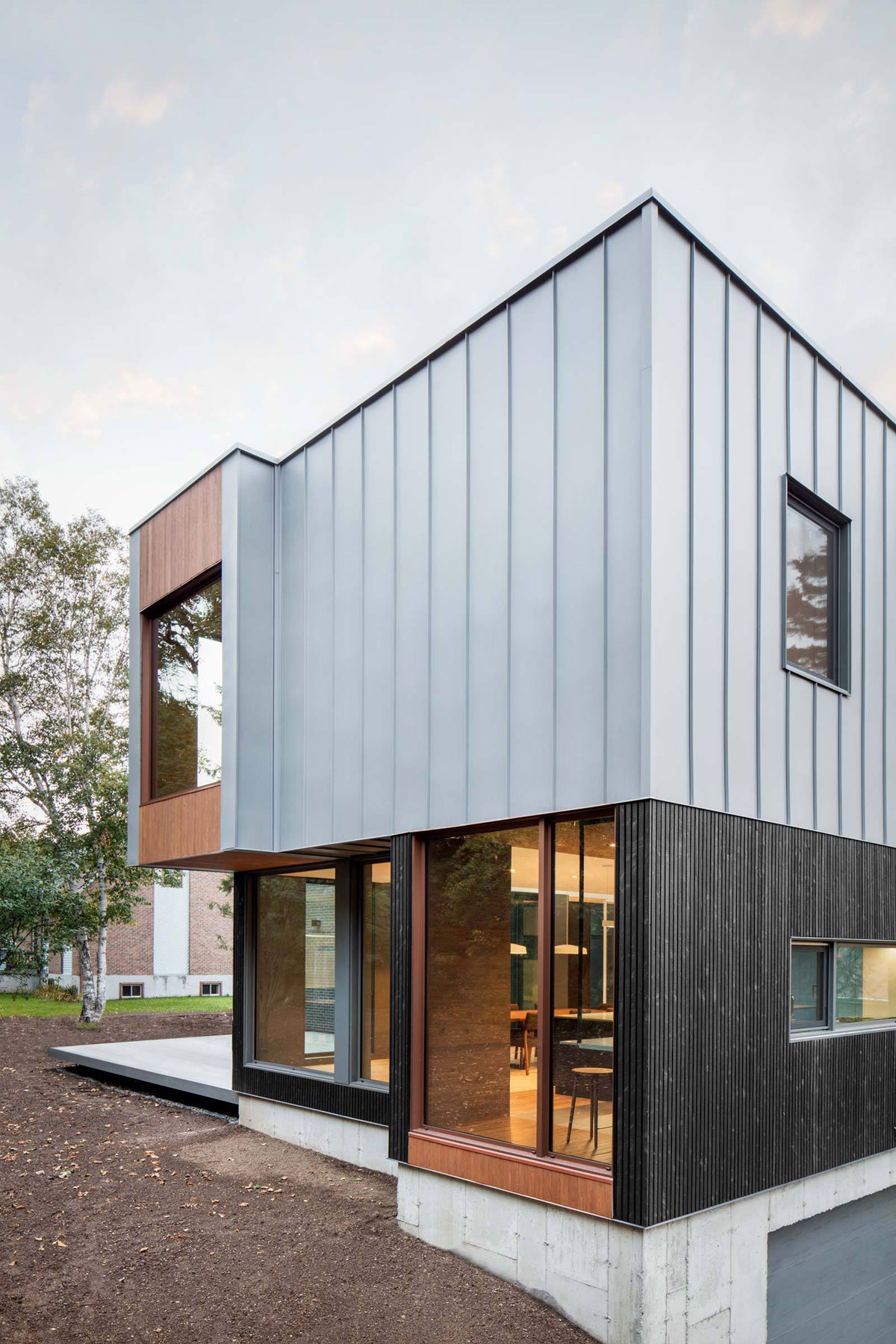 A Contemporary Home Combines Wood and Steel Panelling in Rimouski by NatureHumaine (2)