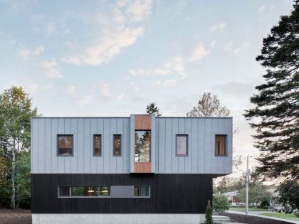 A Contemporary Home Combines Wood and Steel Panelling in Rimouski by NatureHumaine (5)
