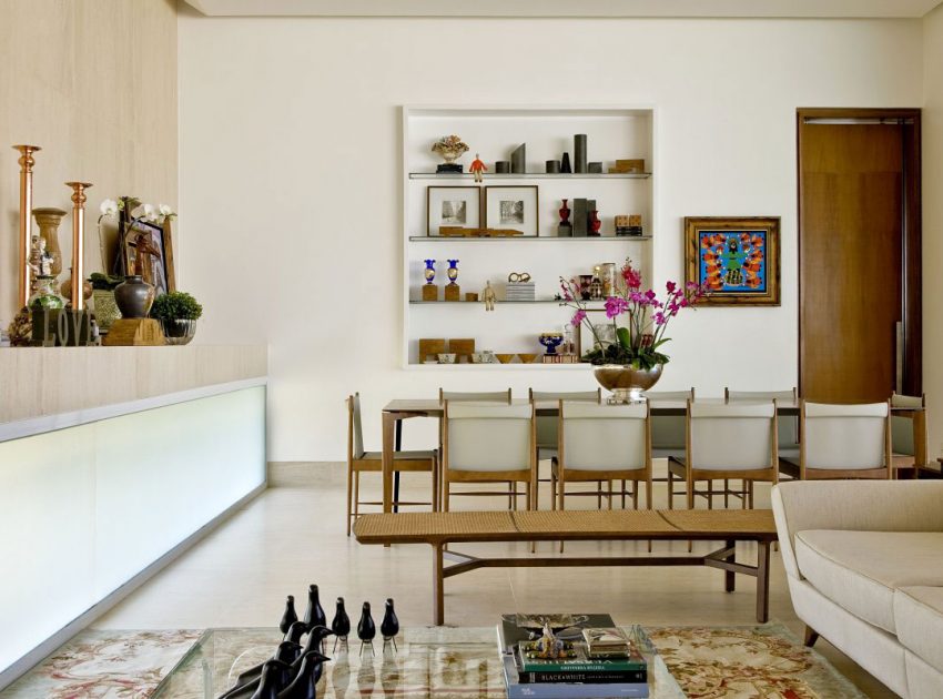 A Contemporary Home Composed by Streamlined Structure with Eclectic Interiors in Goiania by Leo Romano (10)