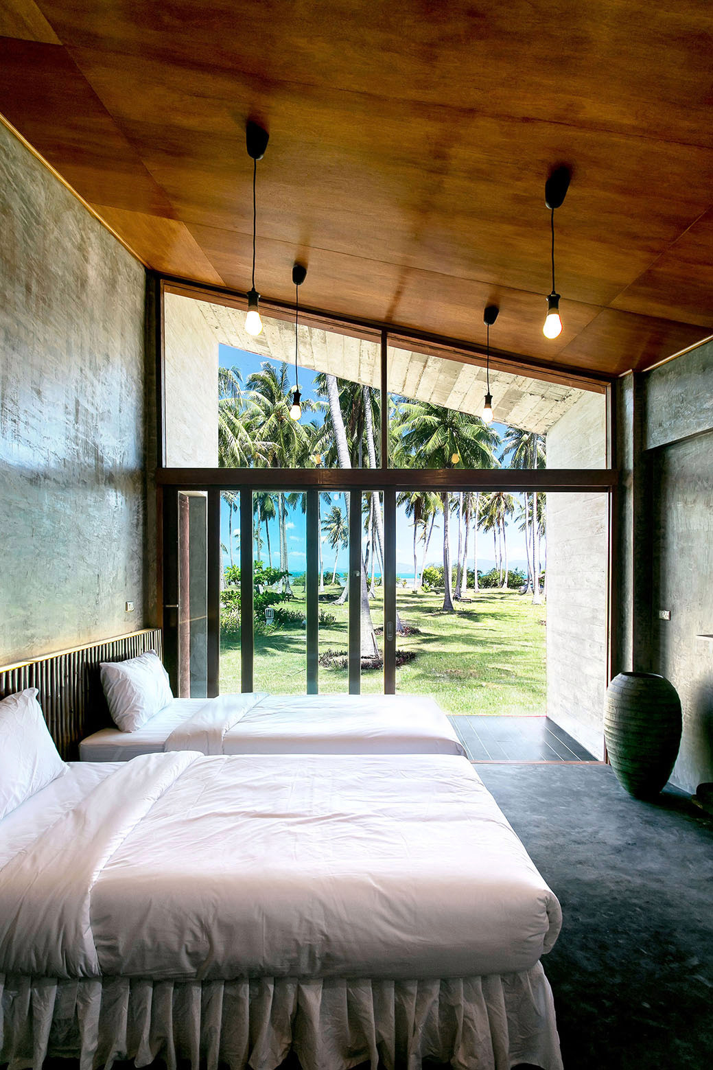 A Contemporary Seaside Home Surrounded by Coconut Trees in Koh Phangan by NPDA studio (6)