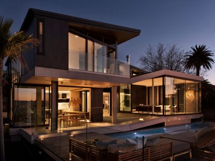 A Contemporary Home with Combination of Concrete and Glass Materials on Herne Bay Road by Daniel Marshall Architects (9)