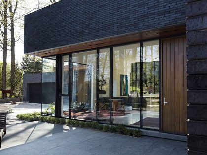 A Stylish Modern Dark Brick Home in the Lush Forests of Dundas, Ontario by Setless Architecture (5)