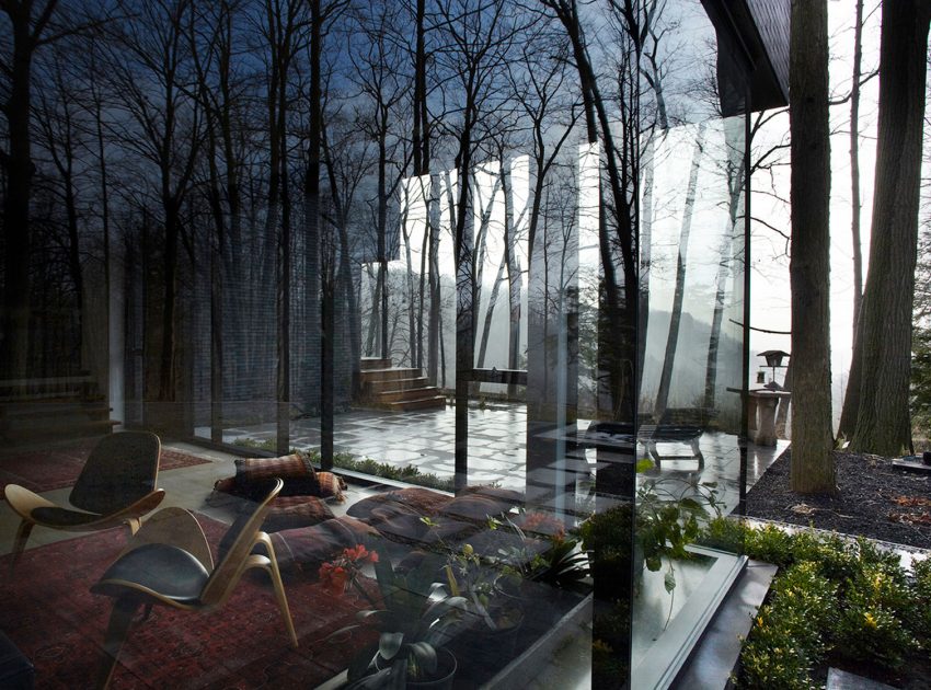 A Stylish Modern Dark Brick Home in the Lush Forests of Dundas, Ontario by Setless Architecture (6)