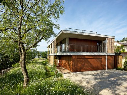 A Contemporary Home with a Perfect Roof Terrace in Brno, Czech Republic by Atelier Stepan (3)