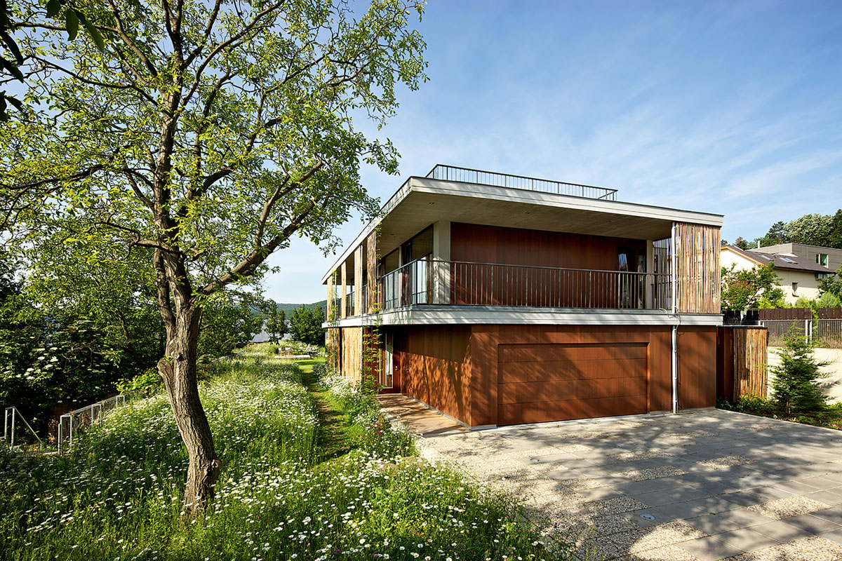 A Contemporary Home with a Perfect Roof Terrace in Brno, Czech Republic by Atelier Stepan (3)