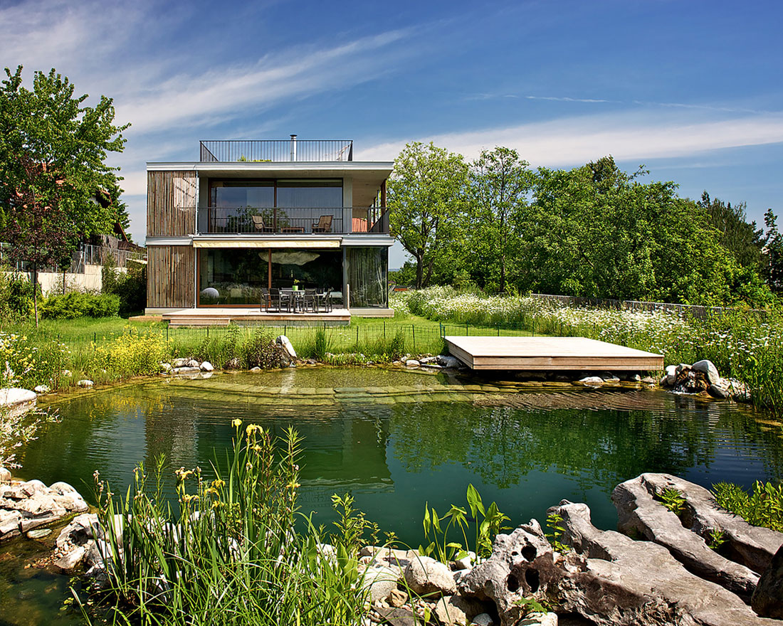 A Contemporary Home with a Perfect Roof Terrace in Brno, Czech Republic by Atelier Stepan (7)