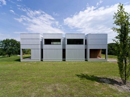 A Contemporary House Constructed of Wood and Metal-Clad for Two Art Collectors in Ancram by HHF Architects & Ai Weiwei (2)