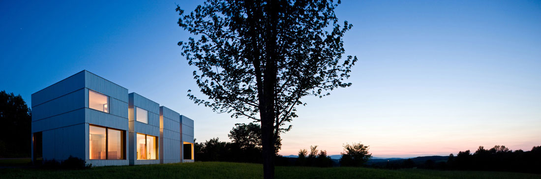A Contemporary House Constructed of Wood and Metal-Clad for Two Art Collectors in Ancram by HHF Architects & Ai Weiwei (23)