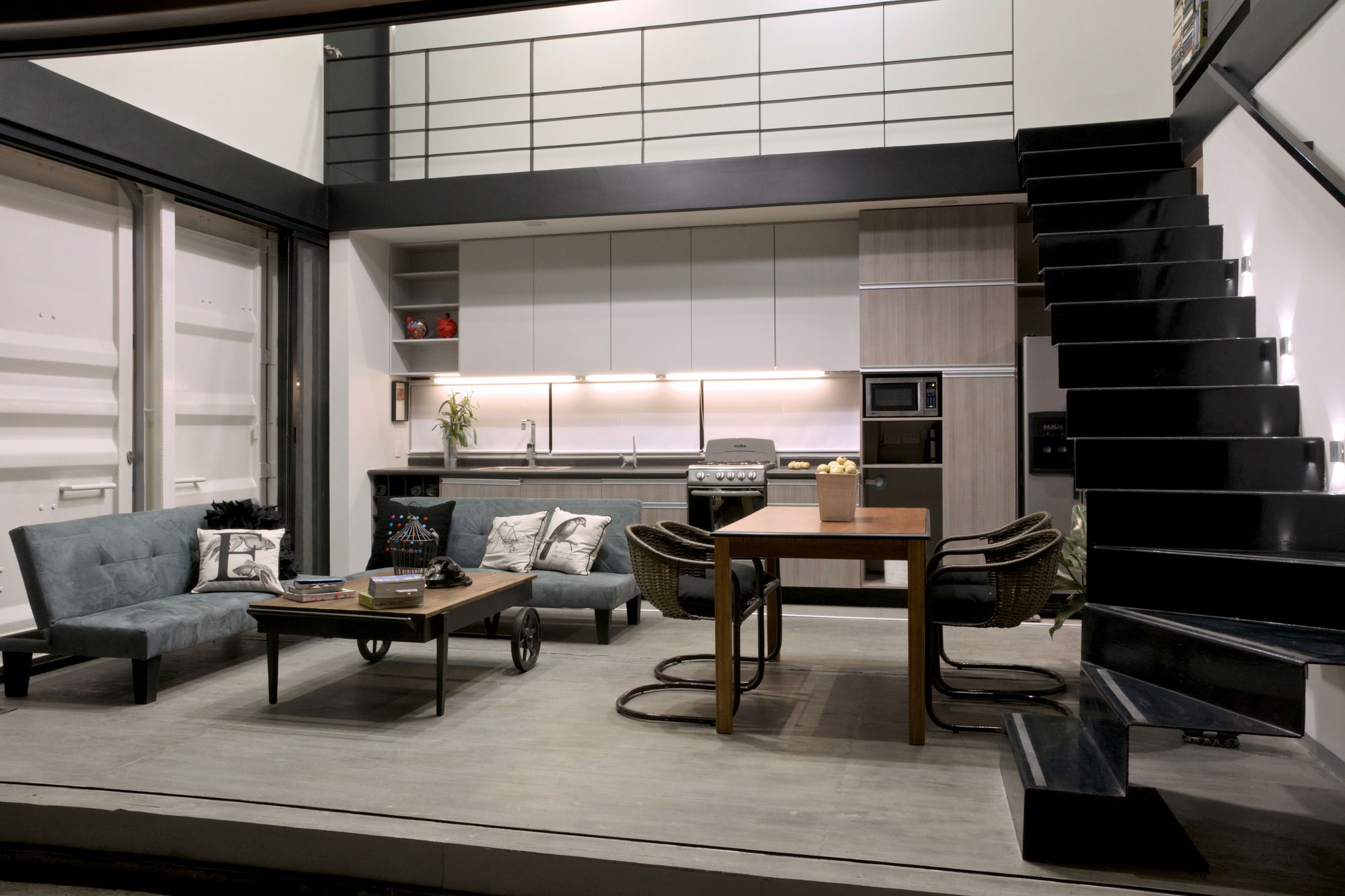 A Stylish Contemporary House Made of Four Shipping Containers in the Primavera Forest by S+ Diseño (17)