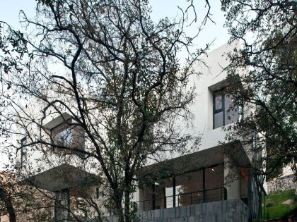A Contemporary House Made of Wood, Concrete and Volcanic Stone in Mexico City