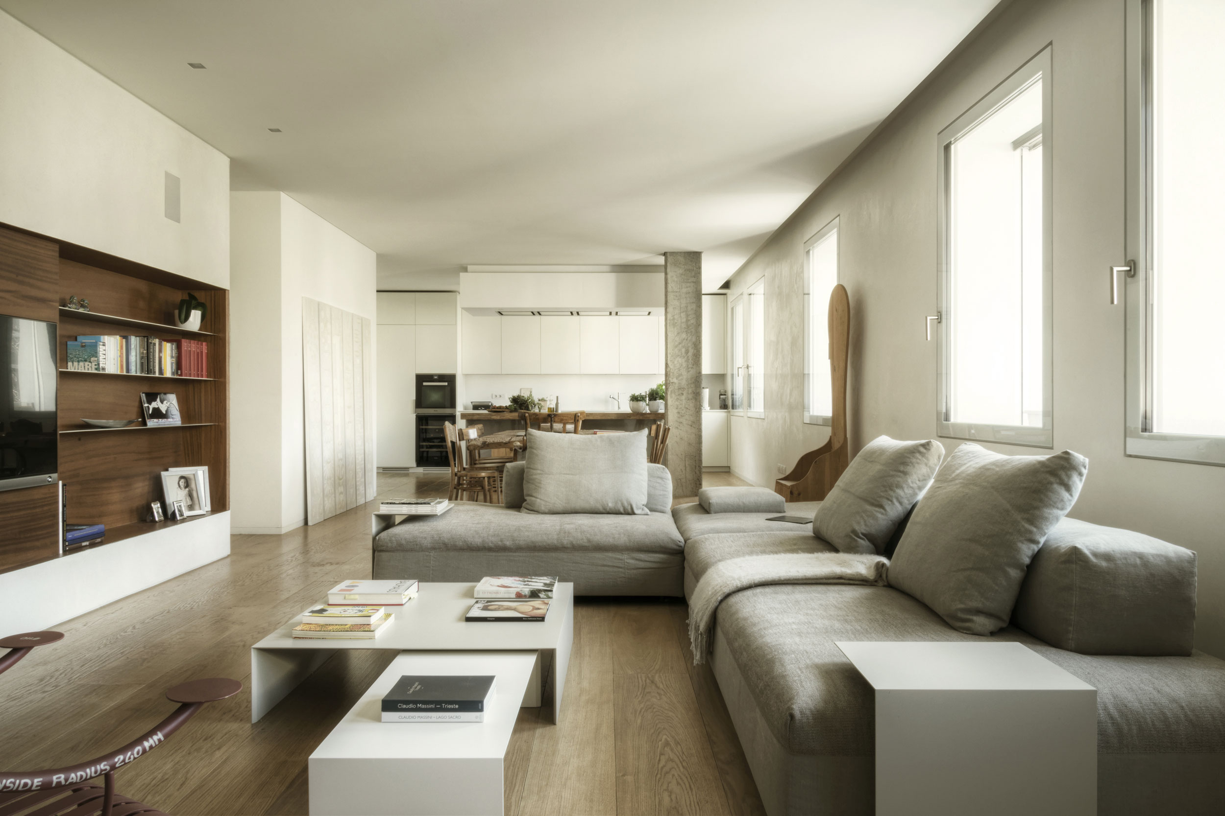 A Contemporary House with Strong and Warm Materials in Treviso, Italy by Gobbo Architetti (1)