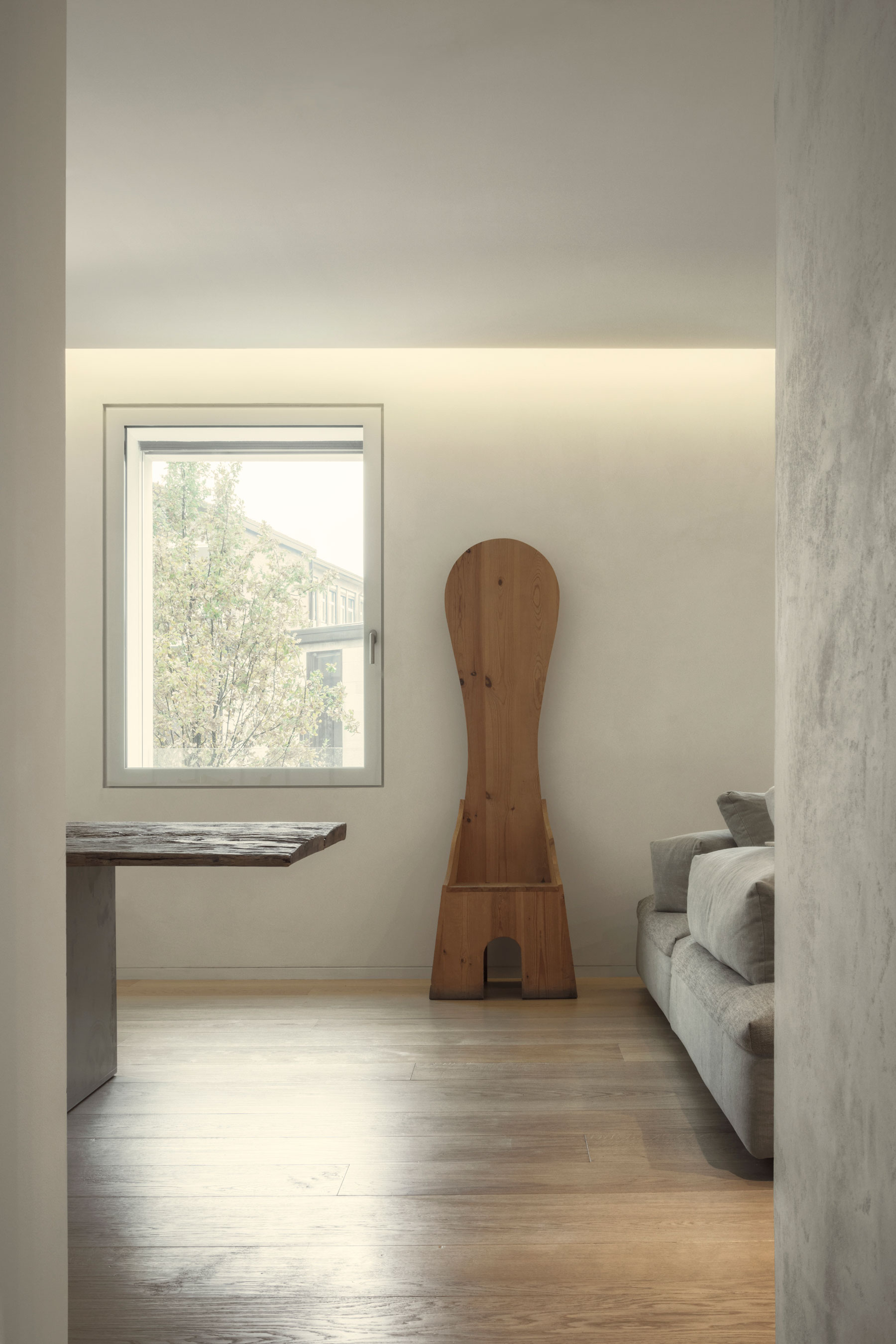 A Contemporary House with Strong and Warm Materials in Treviso, Italy by Gobbo Architetti (9)