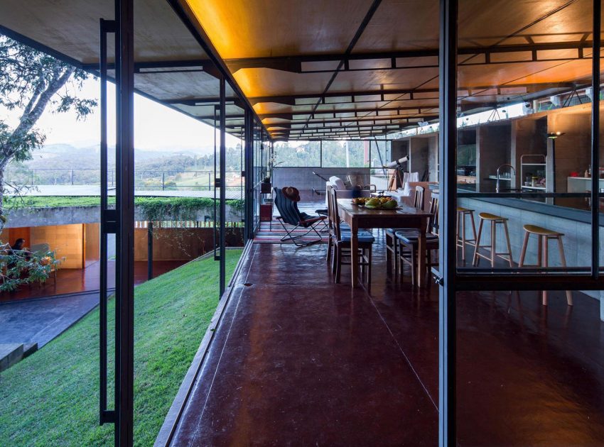 A Contemporary Mountainside Home in the Stunning Hills of Santo Antônio do Pinhal by H+F Arquitetos (18)
