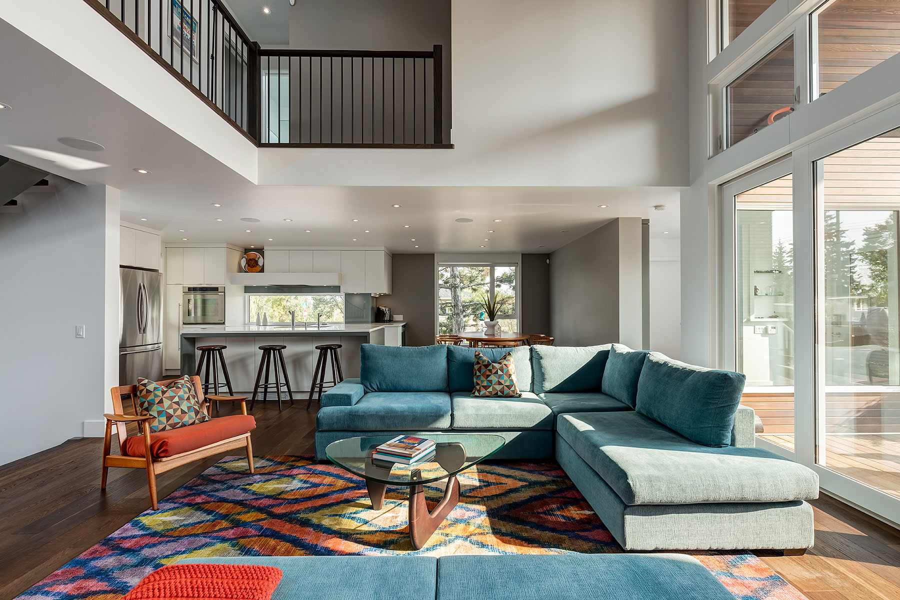 A Contemporary and Functional House with Open Spaces for a Family of Five in Calgary by DOODL (17)