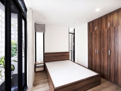 A Cozy and Comfortable Vertical Home for a Family of Four in Ho Chi Minh, Vietnam by Studio8 Vietnam (11)