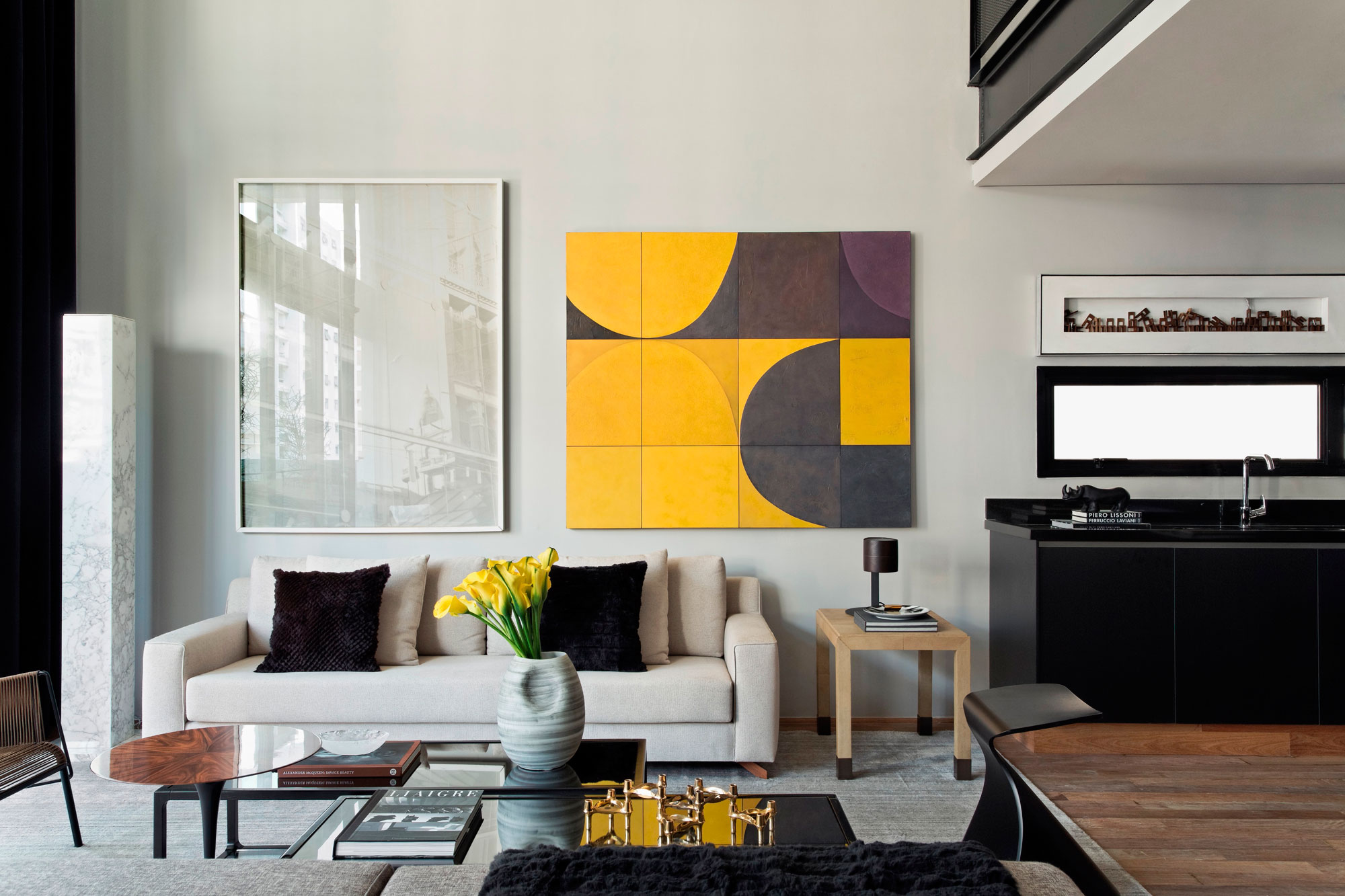 A Cozy and Elegant Contemporary Family Apartment in São Paulo by Diego Revollo Arquitetura (15)