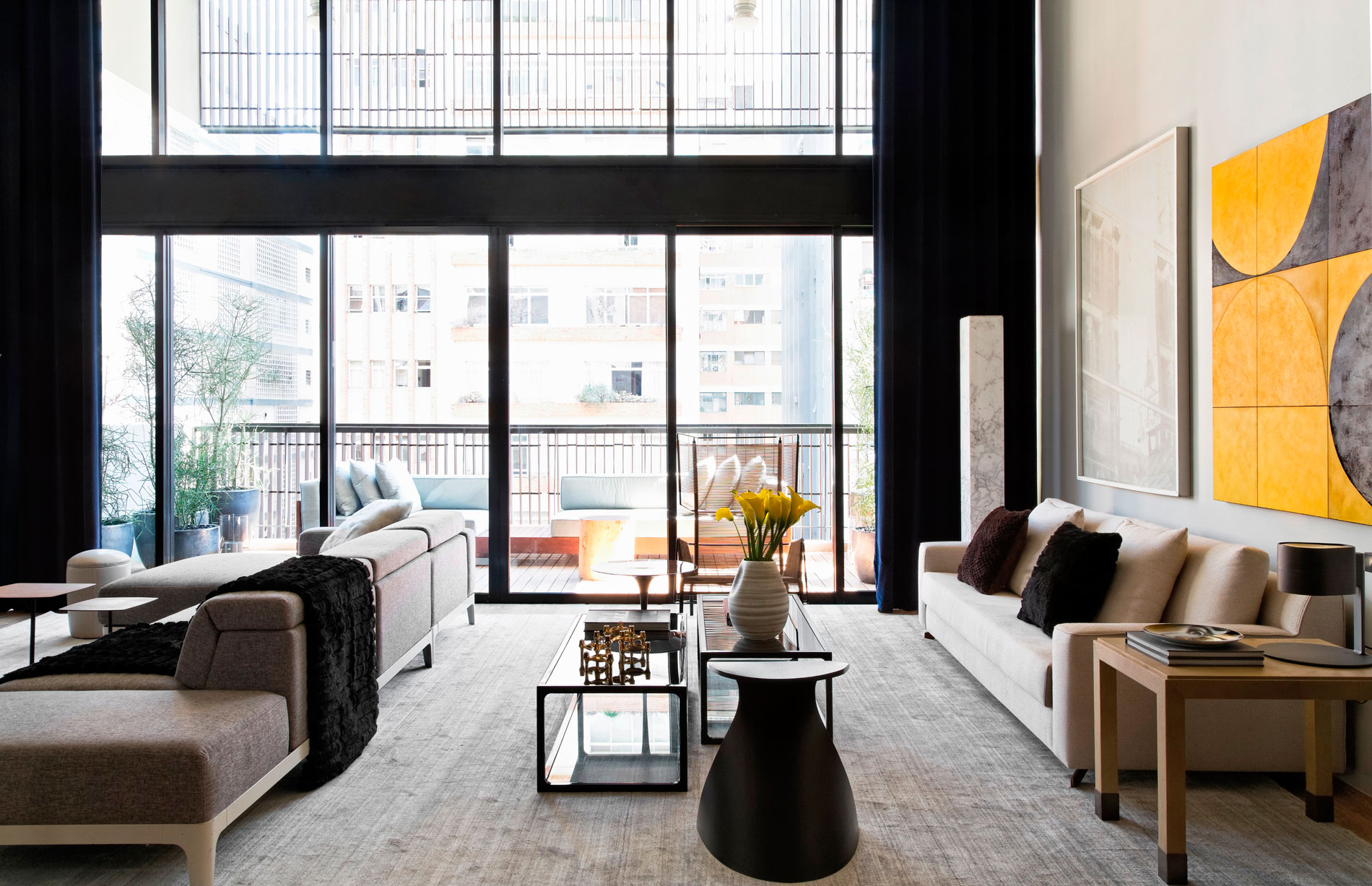 A Cozy and Elegant Contemporary Family Apartment in São Paulo by Diego Revollo Arquitetura (20)