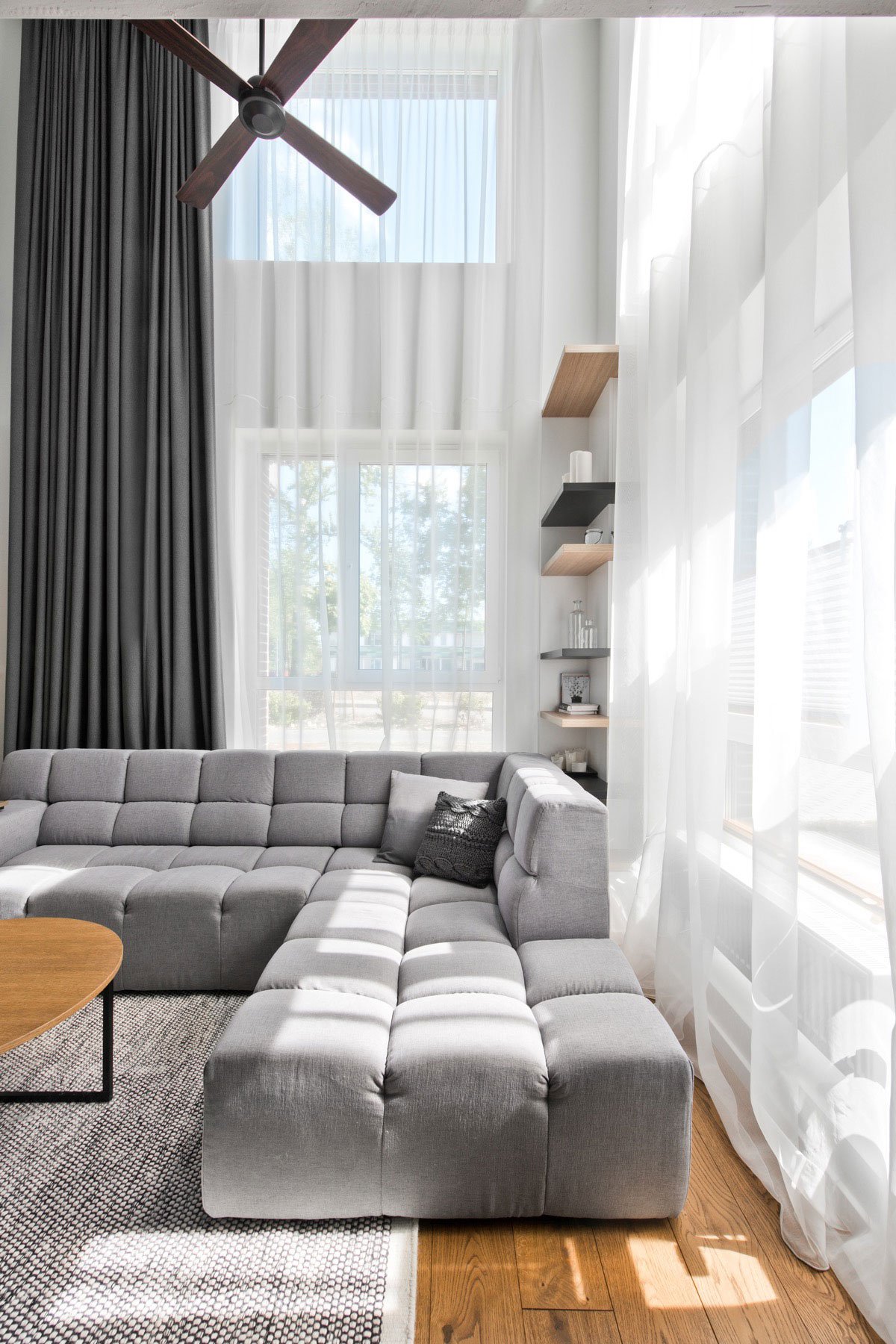 A Cozy and Elegant Scandinavian-Inspired Apartment in Vilnius, Lithuania by InArch (11)