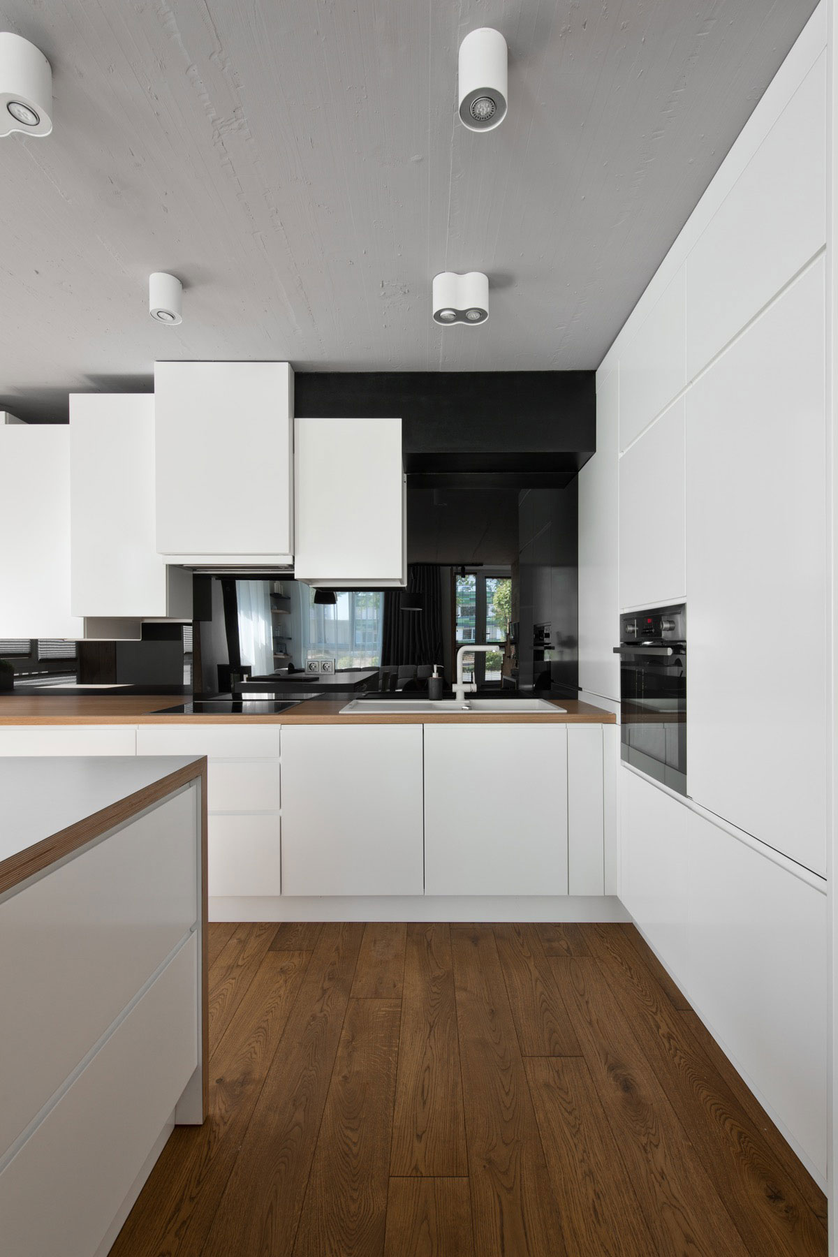 A Cozy and Elegant Scandinavian-Inspired Apartment in Vilnius, Lithuania by InArch (18)