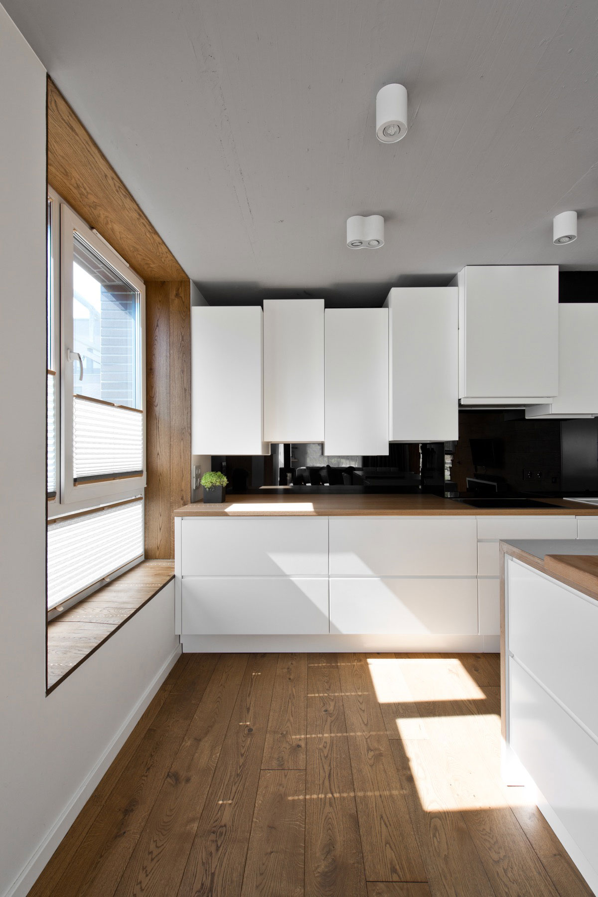 A Cozy and Elegant Scandinavian-Inspired Apartment in Vilnius, Lithuania by InArch (20)