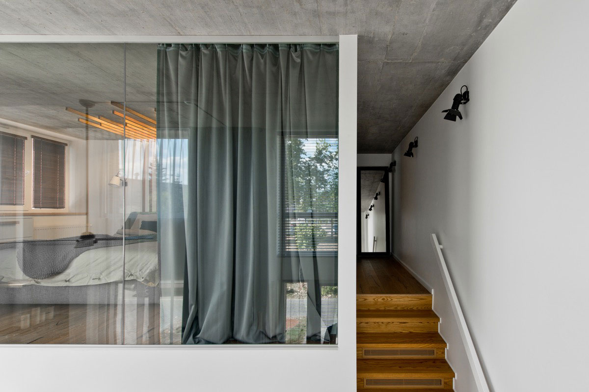 A Cozy and Elegant Scandinavian-Inspired Apartment in Vilnius, Lithuania by InArch (25)