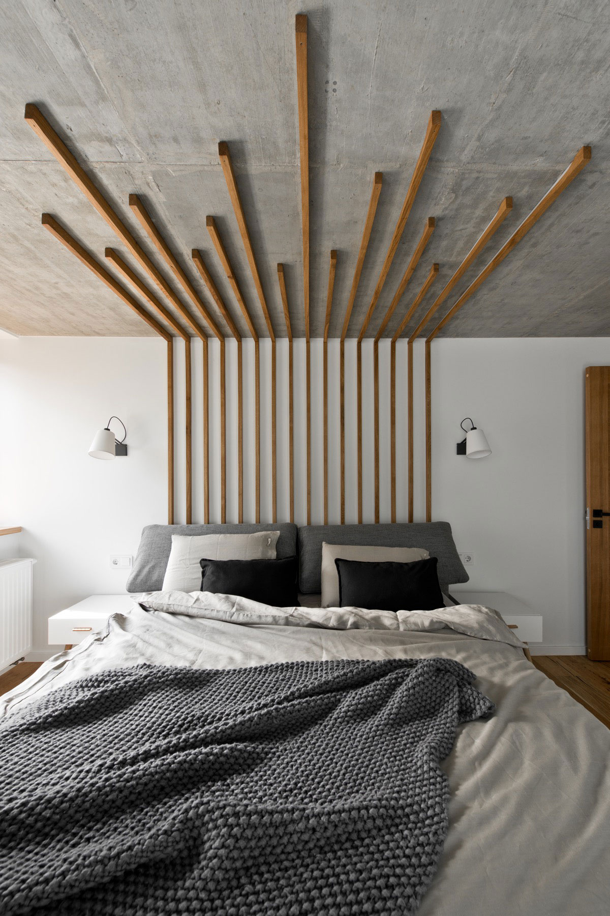 A Cozy and Elegant Scandinavian-Inspired Apartment in Vilnius, Lithuania by InArch (36)