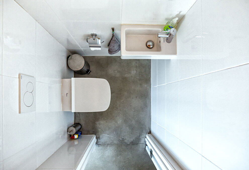 A Cozy and Sophisticated Wood-Clad Home Sits on the Mountainside in Park City, Utah by Park City Design Build (20)