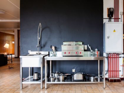 A Former Office Space Transformed Into a Vibrant and Colorful Apartment in Ghent by Dift (10)