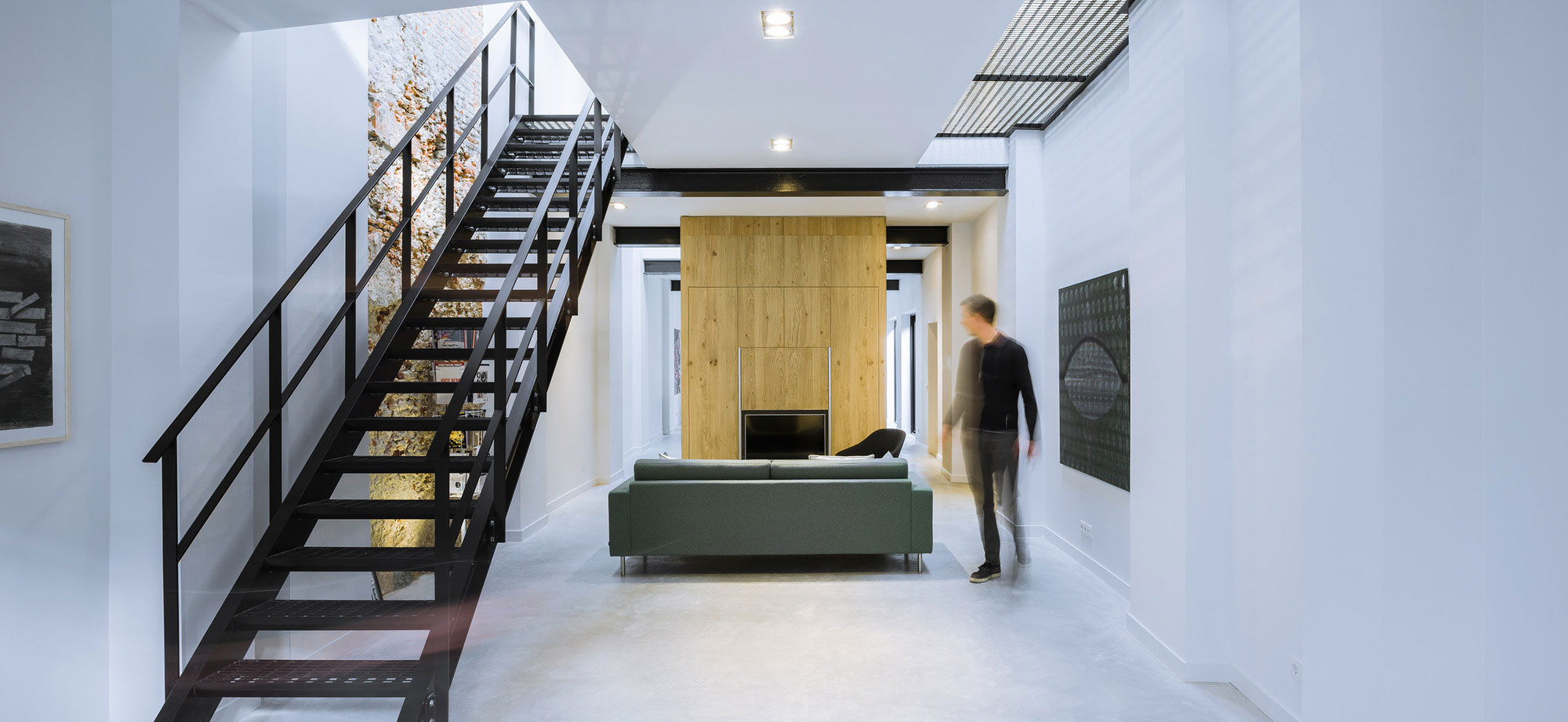 A Former Office and Workshop Turned into a Light-Filled Contemporary Loft in The Netherlands by EVA architecten (1)