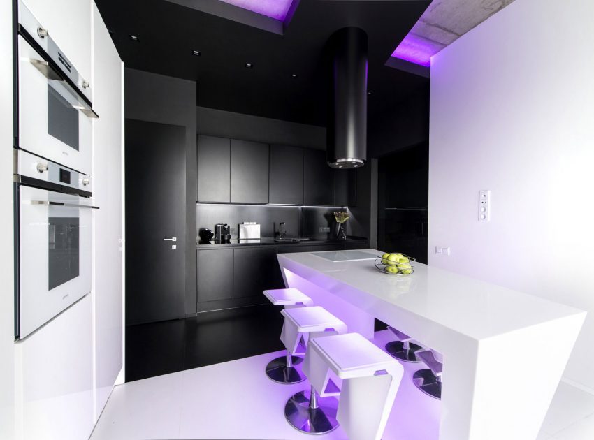 A Futuristic Modern Apartment with Neon Accent Lights in Moscow by Geometrix Design (14)