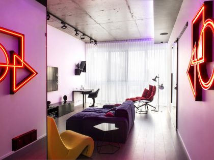A Futuristic Modern Apartment with Neon Accent Lights in Moscow by Geometrix Design (7)