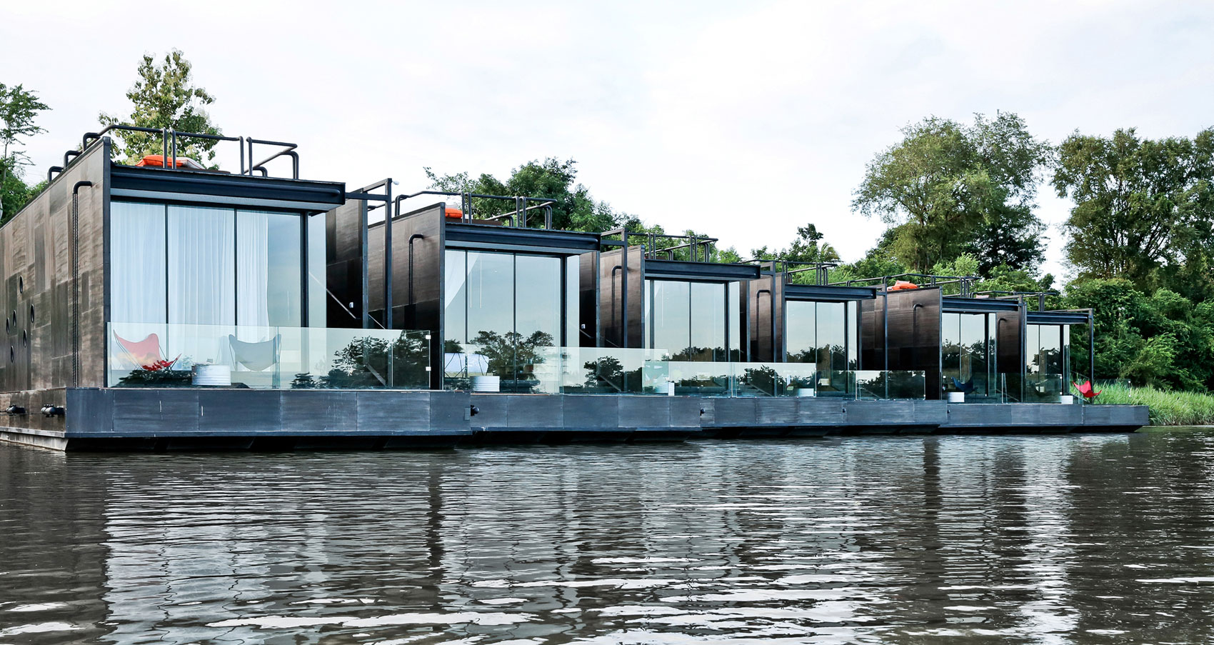 A Beautiful Floating Home with Lush Landscape and Mountain Views on the River Kwai by Agaligo Studio (1)