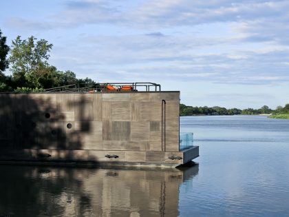 A Beautiful Floating Home with Lush Landscape and Mountain Views on the River Kwai by Agaligo Studio (9)