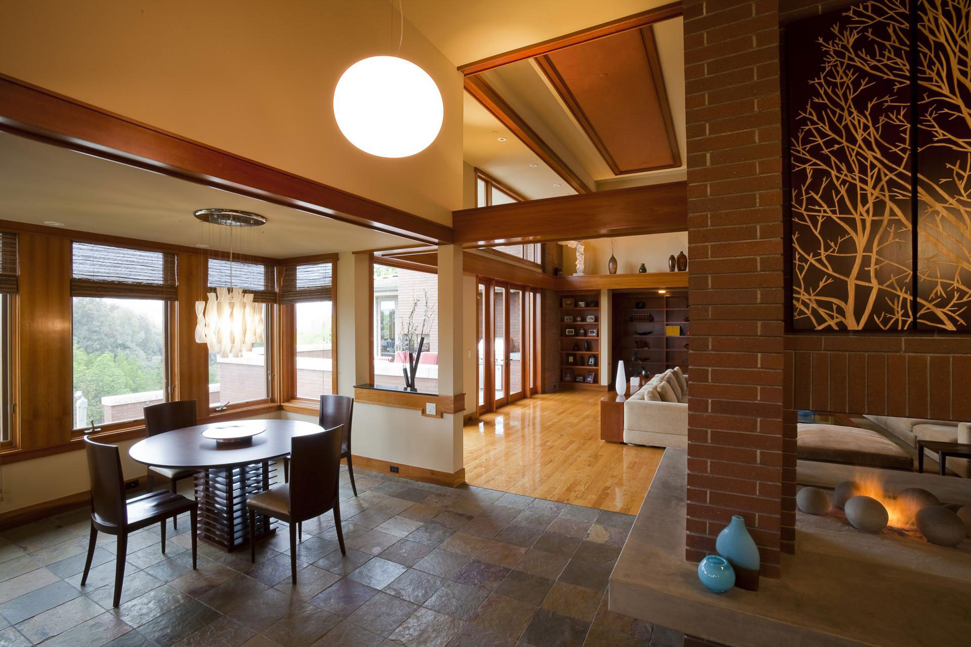 An Elegant House Features a Lovely Combination Between Traditional and Modern Style in Laguna Hills by Whipple Russell Architects (20)