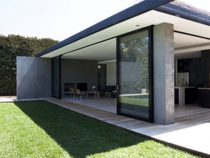 A Home with Sophisticated Interiors and an Abundant of Natural Light in Elwood