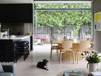 A Home with Sophisticated Interiors and an Abundant of Natural Light in Elwood by Foong + Sormann (8)