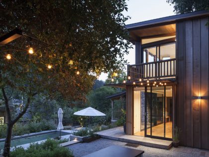 A Rustic Modern House with Pool Terrace and Garage with Green Roof in San Rafael by Feldman Architecture (14)