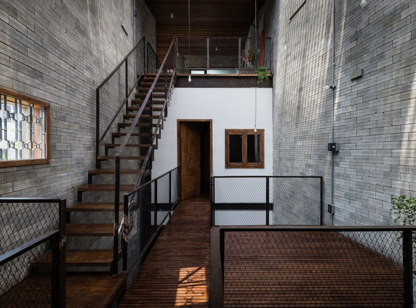 A Light-Filled Contemporary Home for Three Buddhists in Ho Chi Minh, Vietnam by H.A (10)