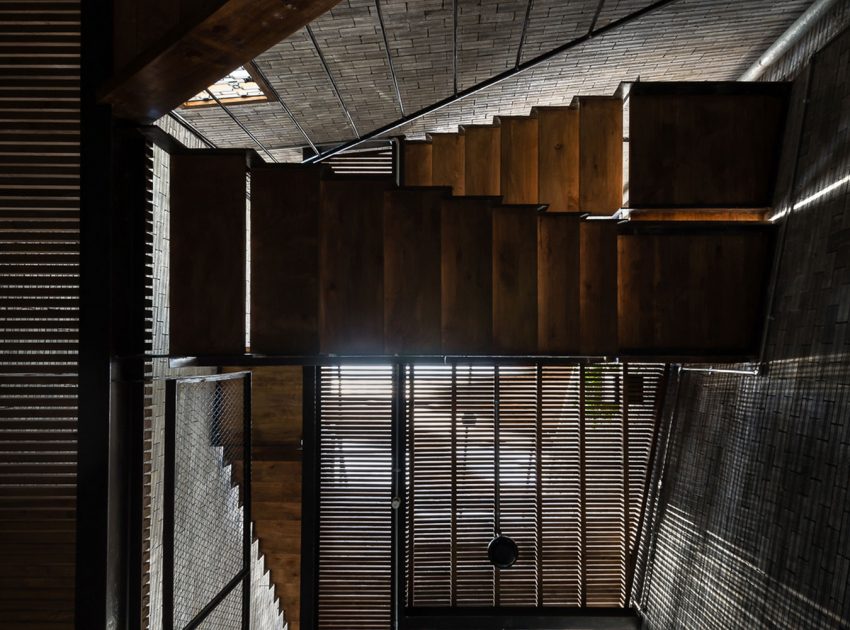 A Light-Filled Contemporary Home for Three Buddhists in Ho Chi Minh, Vietnam by H.A (14)