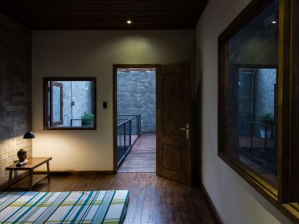 A Light-Filled Contemporary Home for Three Buddhists in Ho Chi Minh, Vietnam by H.A (16)