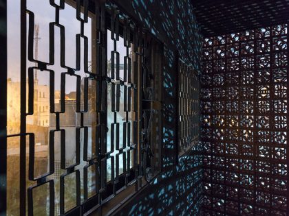 A Light-Filled Contemporary Home for Three Buddhists in Ho Chi Minh, Vietnam by H.A (20)