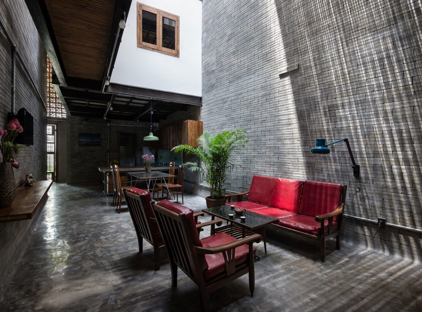 A Light-Filled Contemporary Home for Three Buddhists in Ho Chi Minh, Vietnam by H.A (3)